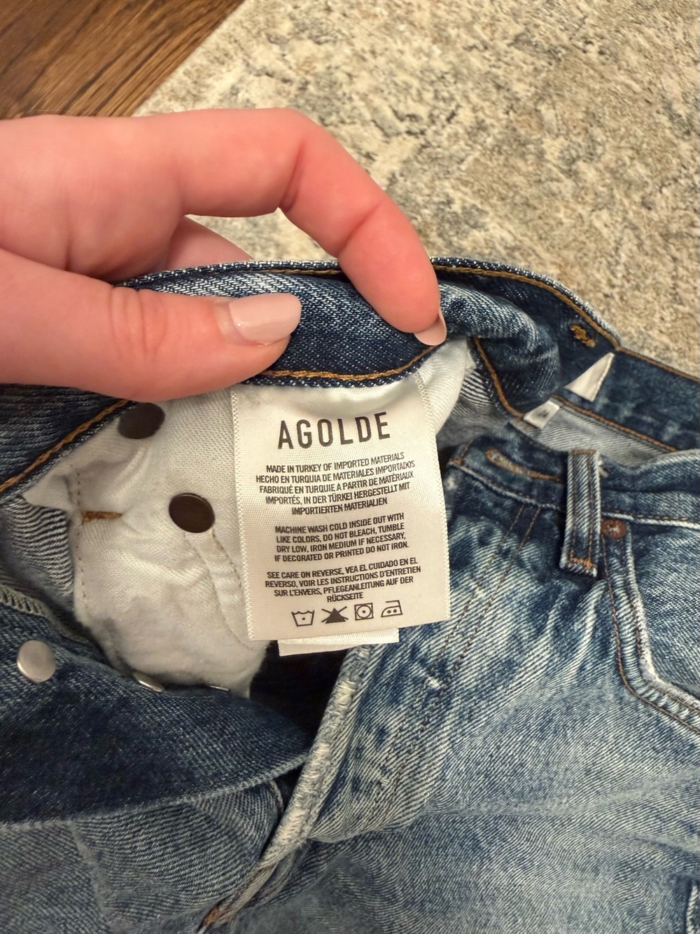 AGOLDE Riley Jean Shorts - Picture 4 of 6